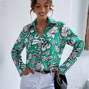 Зелен лист кошула