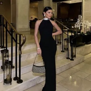 Неклес  фустан