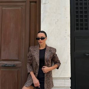 Сако со животински принт